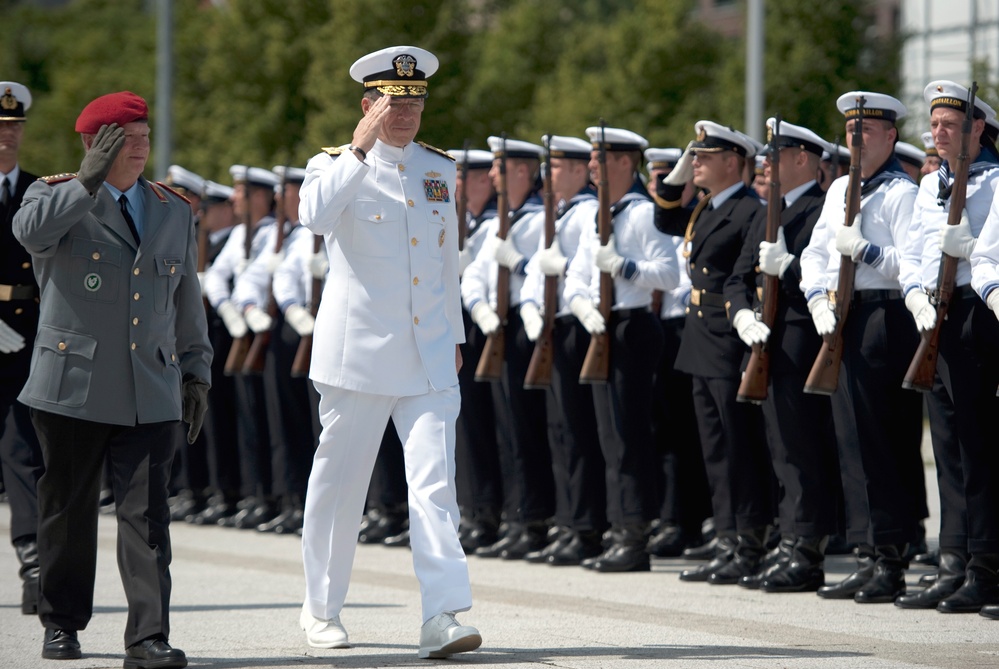 U.S. and German Military Leaders Meet in Berlin