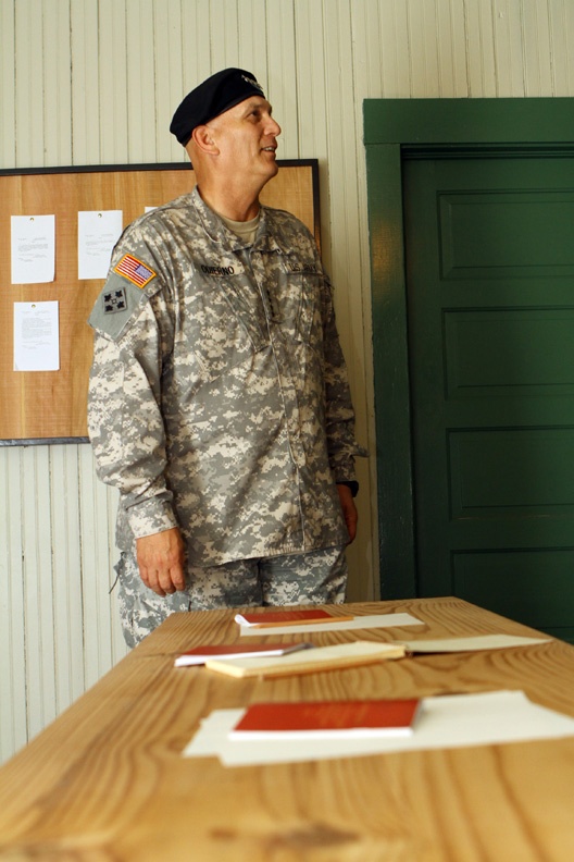 Army General Inspects Historic Field Artillery School