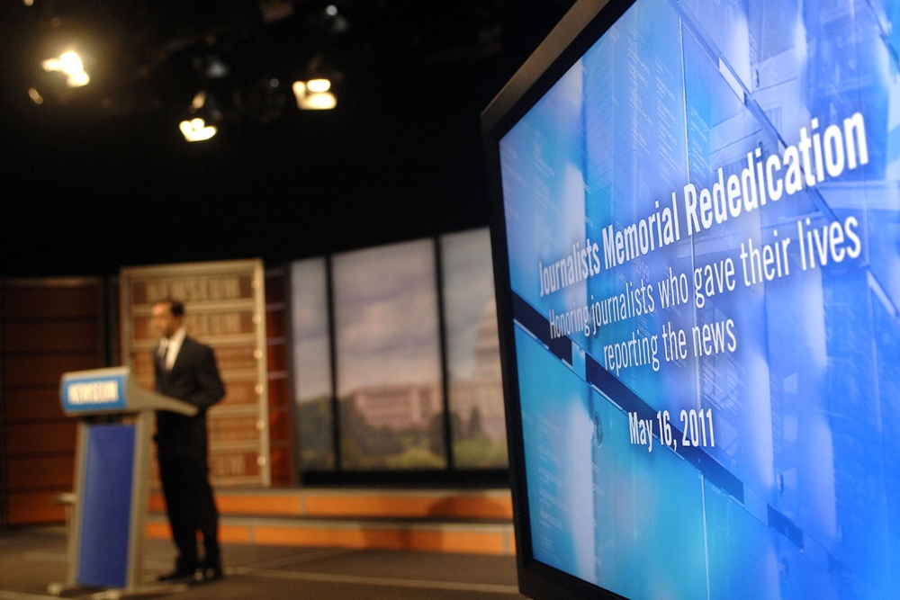 Google News Founder Delivers Keynote at Journalists Memorial Rededication