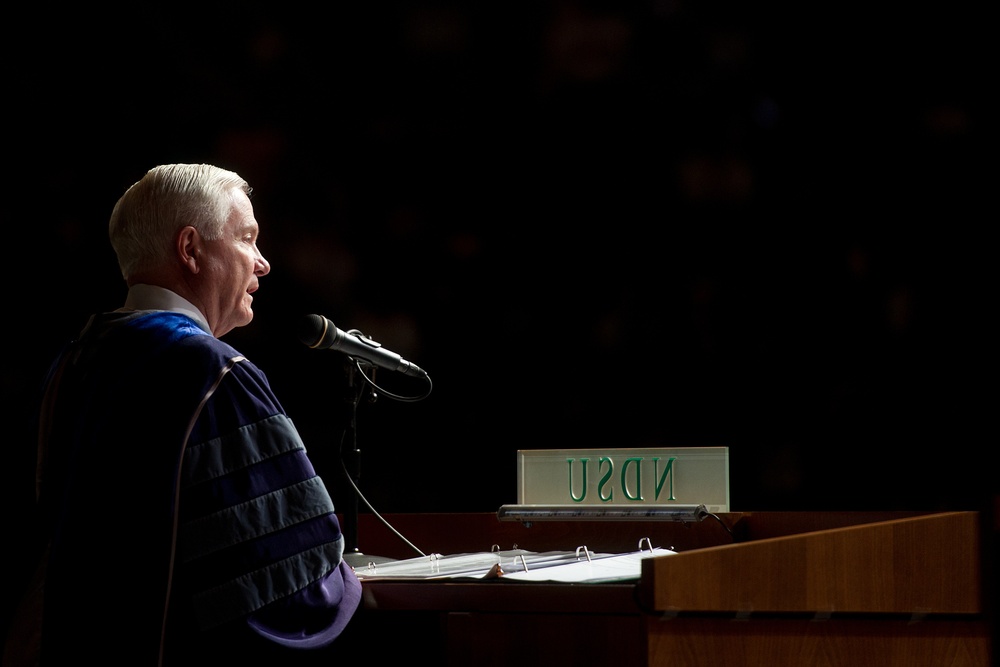Gates Urges Graduates to Remain Engaged with the World