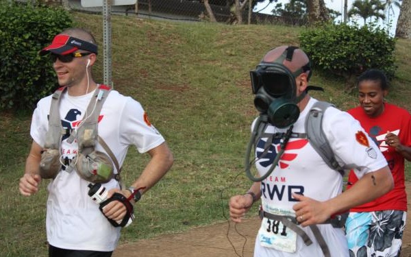 Wounded Warrior Completes North Shore Marathon with Support