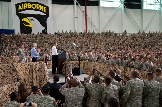 Obama Praises Troops for Bin Laden Takedown at Fort Campbell