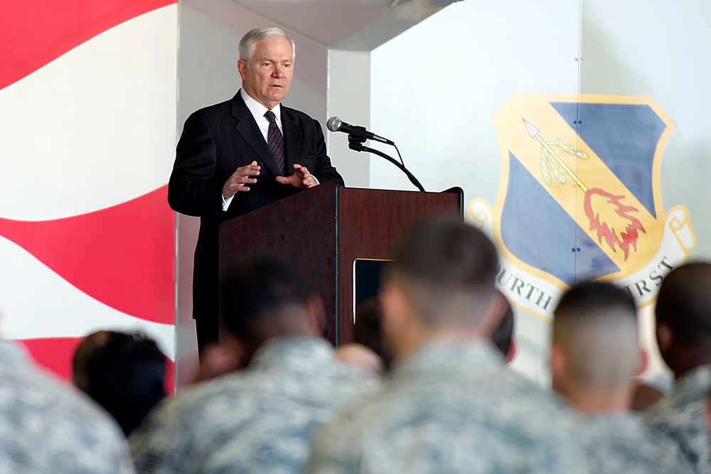 Defense Secretary Gates Visits Airmen at Seymour Johnson Air Force Base