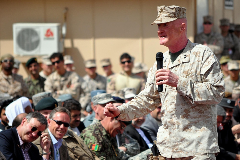 Marine Corps General Relinquishes Command in Afghanistan
