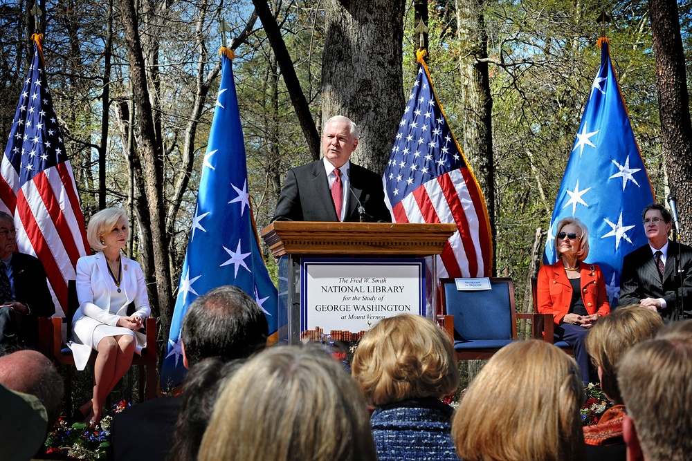 Defense Secretary Gates Breaks Ground on National Library for George Washington Study