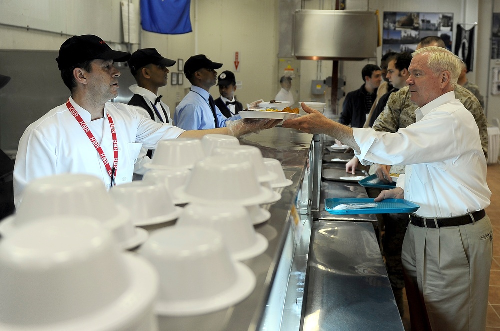 Defense Secretary Gates Visits Troops in Iraq