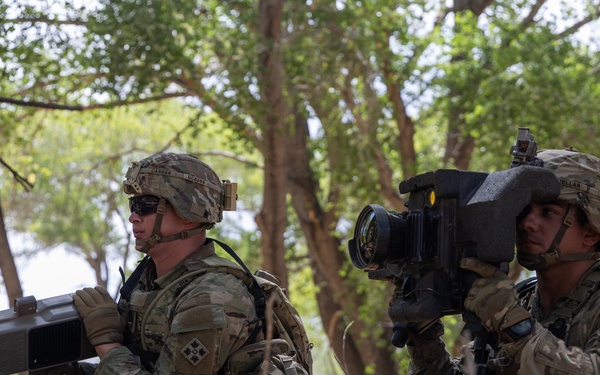 2nd Battalion, 12th Infantry Regiment conducts a patrol to support southern border mission