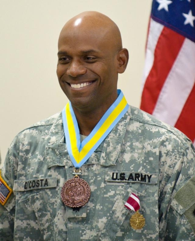 Army Reserve Lt. Col. Honored for Contributions to Infantry