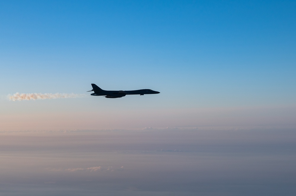 B-1B Lancer soars over the United States