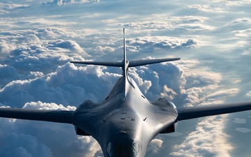 B-1B Lancer soars over the United States