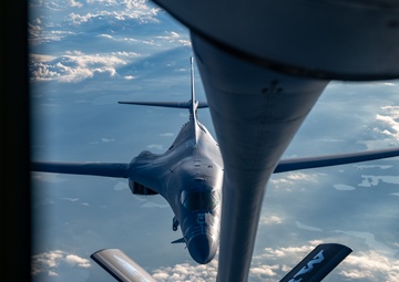 B-1B Lancer soars over the United States