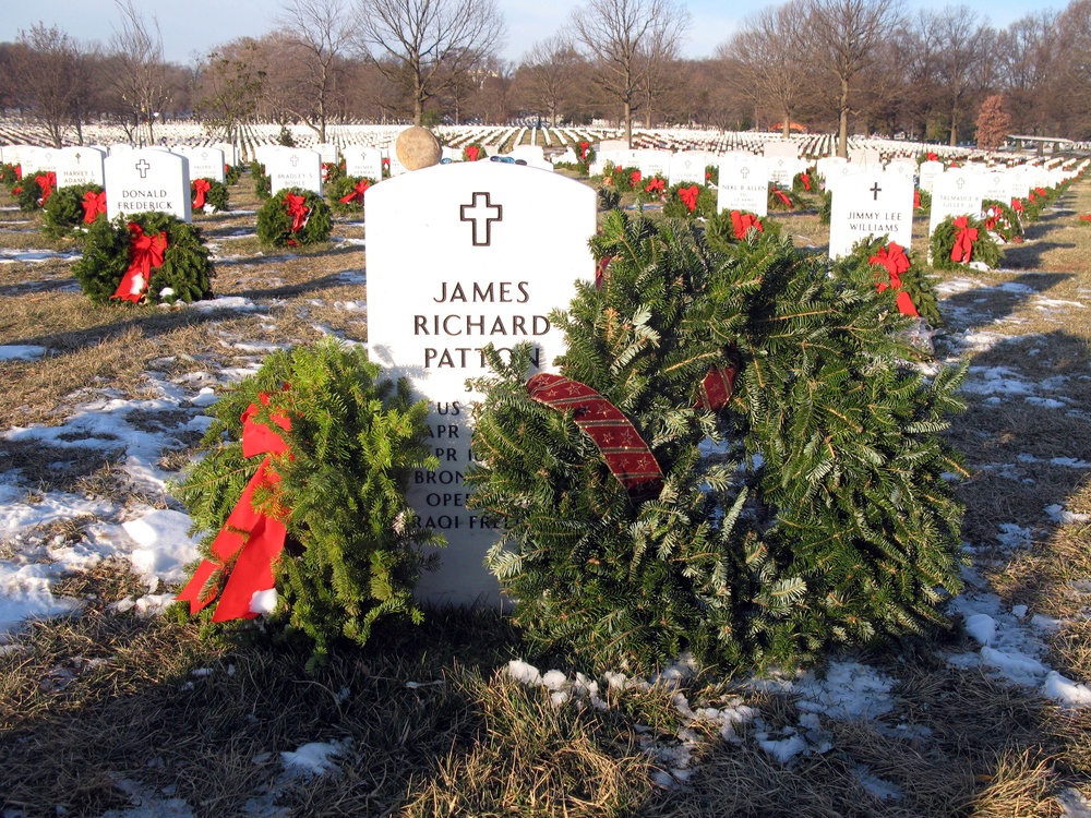 Honoring a Fallen Ranger: Christmas Wreaths Adorn Grave of Army Staff Sgt. James R. Patton