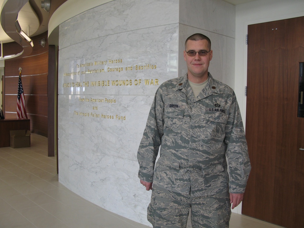 Comprehensive Approach Aids Recovery of Traumatic Brain Injury Suffered in Baghdad