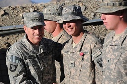 U.S. Army Gen. Petraeus Honors Soldier with Bronze Star Medal