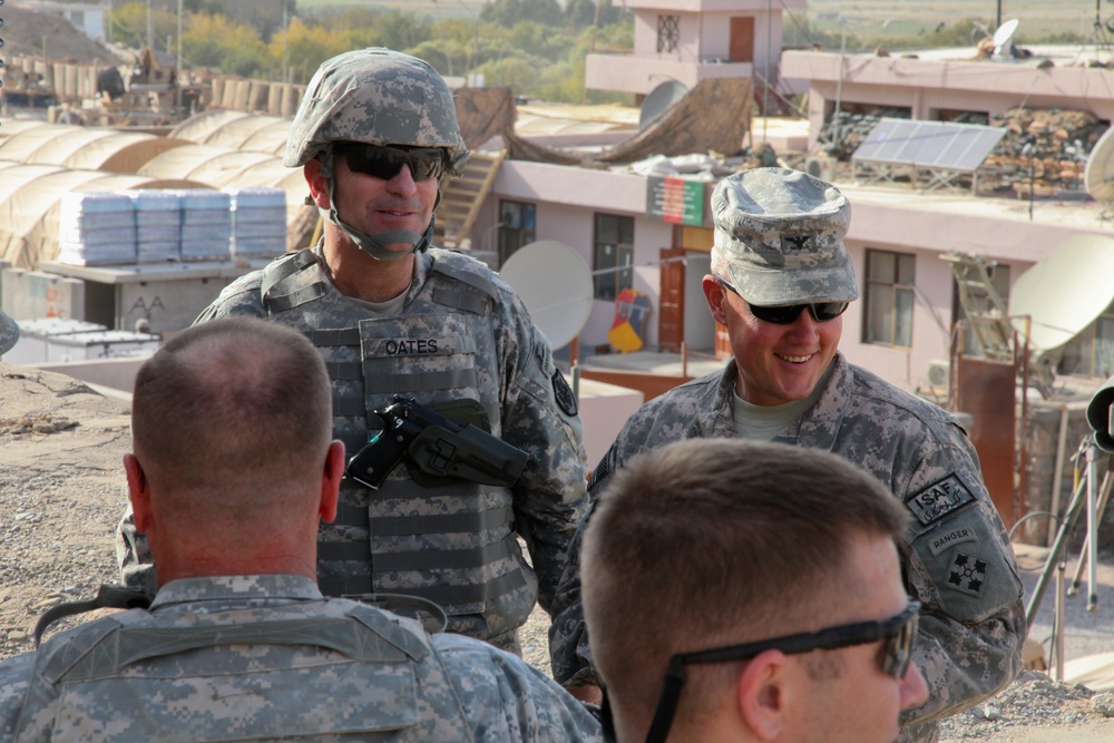 Top U.S. Military Officials Visit Afghan District Center
