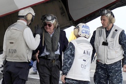 Defense Secretary Gates Visits Deployed USS Abraham Lincoln