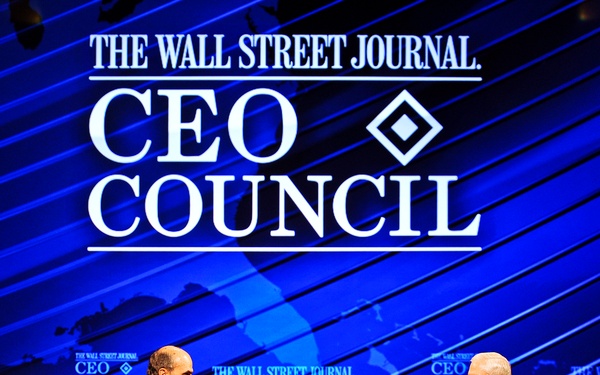 Gates Discusses Upcoming Defense Budget Cuts at WSJ CEO Council