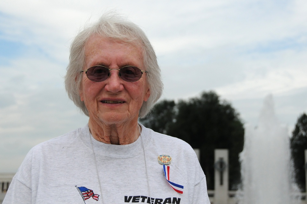 WWII Navy Veteran Jessie Clark Recounts Military Service