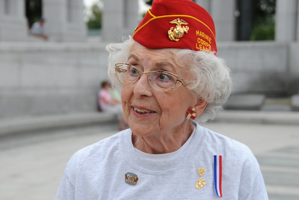 Former Marine Corps Staff Sergeant Recounts WWII Service at Memorial