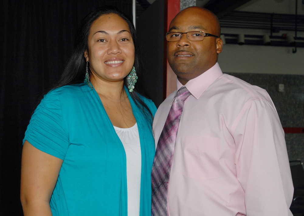 Soldier's Spouse Reflects on Deployment Challenges