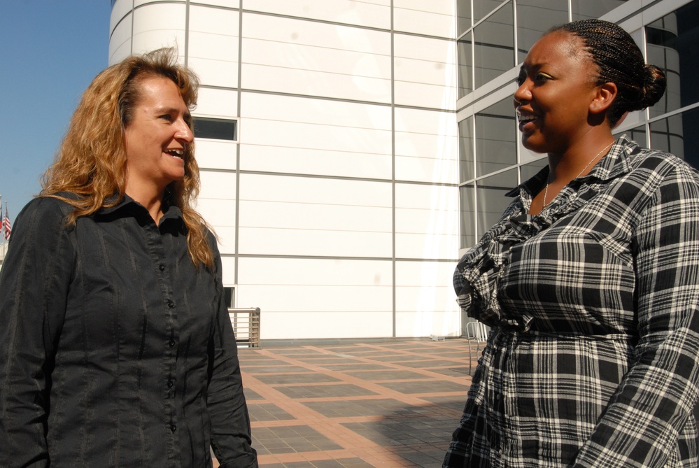 Army Sergeants Reunite at Yellow Ribbon Reintegration Event