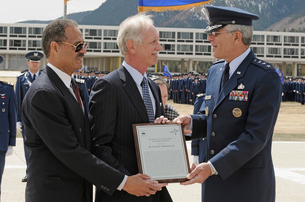 Air Force Academy Honors Pilot Sullenberger for Hudson River Landing
