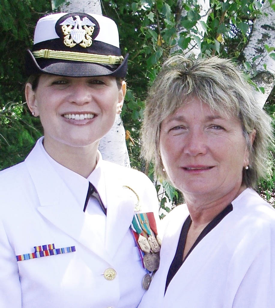 Mother and Daughter Serve Together in Iraq