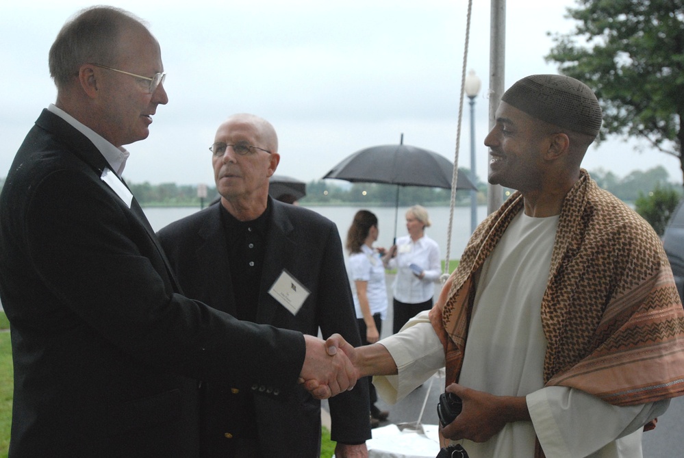 Texas National Guard Officer to Become First Muslim Chaplain