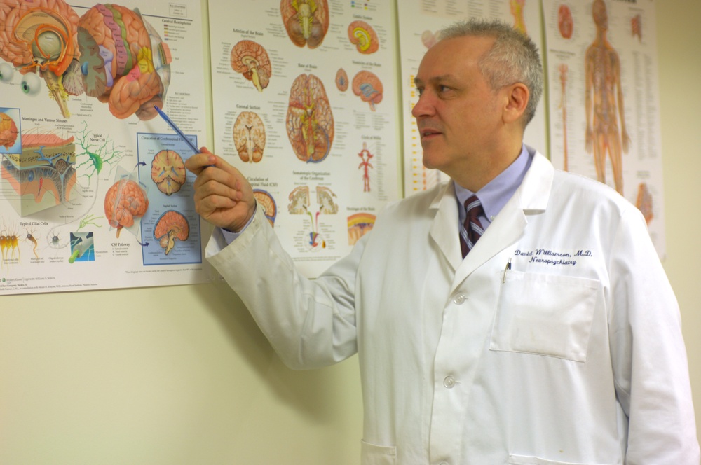 Navy Doctors Pioneer New Approaches to Treating Brain Injuries and Mental Health