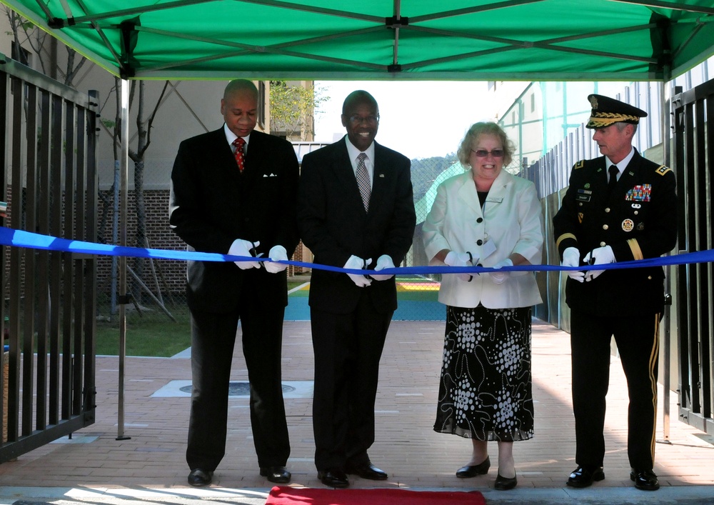 New Casey Elementary School Opens at Camp Casey, South Korea