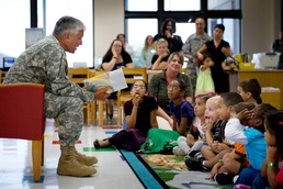 Army Chief Reads Dr. Seuss to Children at New Library Named for His Father