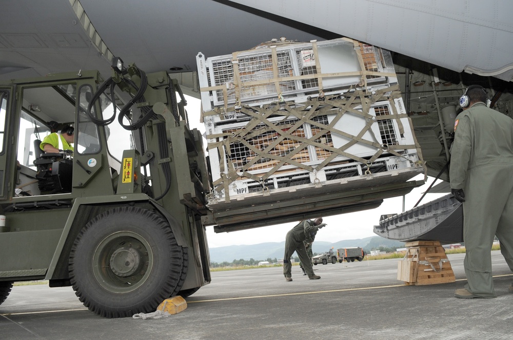 U.S. Sends Firefighting Gear to Russia to Combat Wildfires