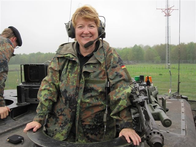 U.S. Official Trains in German Leopard II Tank at Grafenwoehr