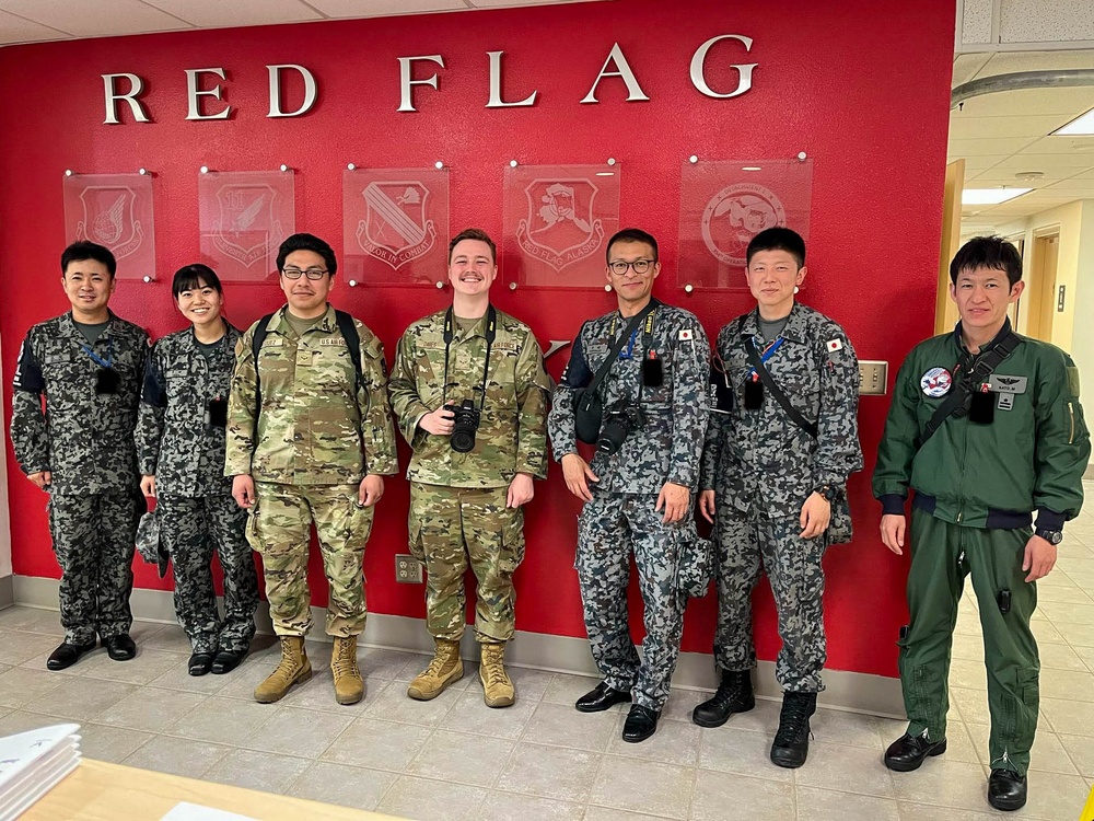 JASDF and USAF Public Affairs work together during RF-A 25-2