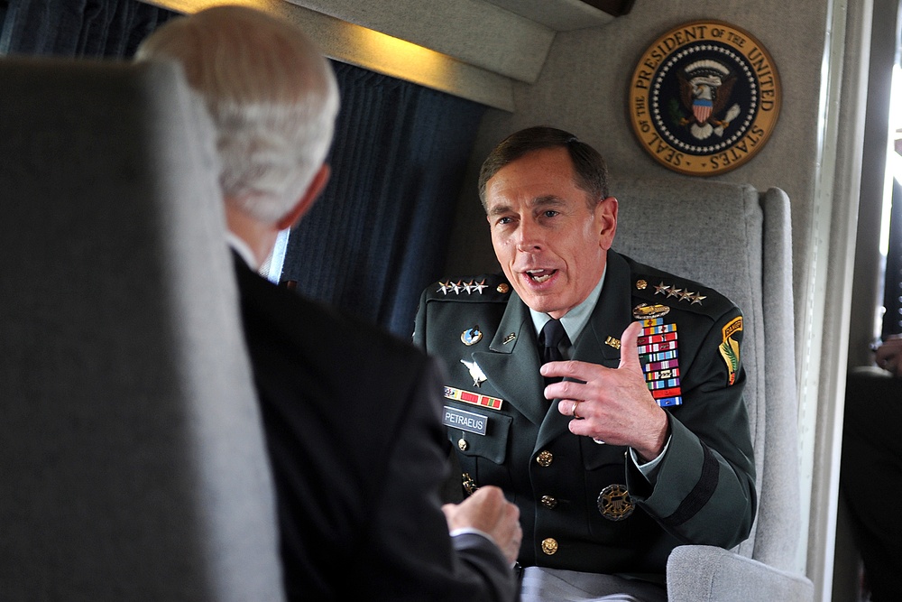 Petraeus and Gates Attend Cyber Command Activation Ceremony