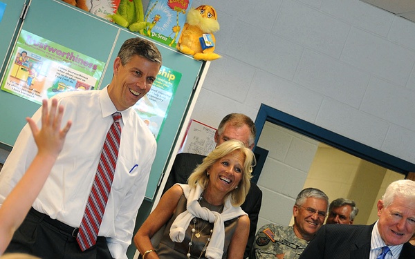 Education Secretary Arne Duncan Visits Ft. Belvoir Elementary School