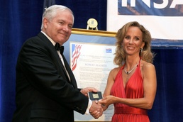 Defense Secretary Robert M. Gates Honored with Lifetime Achievement Award