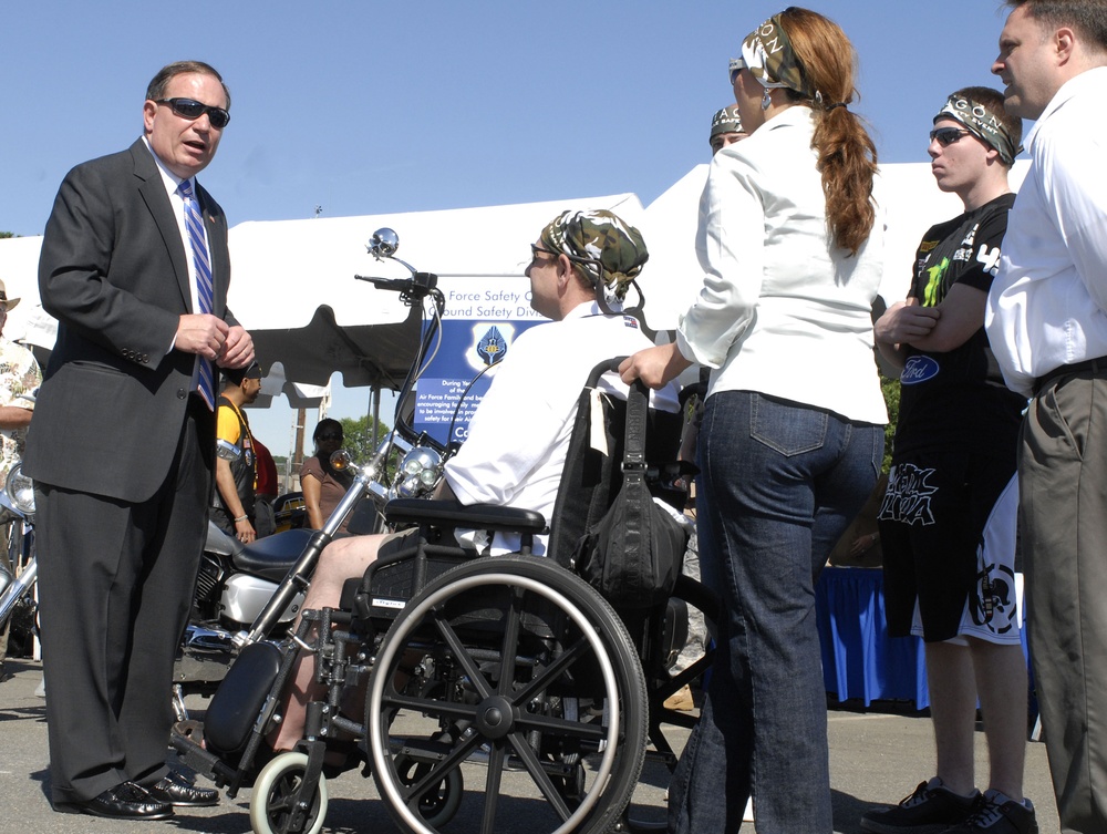 Army Leaders Promote Motorcycle Safety at Pentagon Event