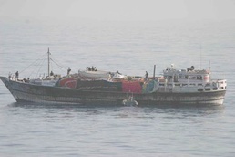 U.S. Navy Boards Suspected Pirate Mothership off East Africa
