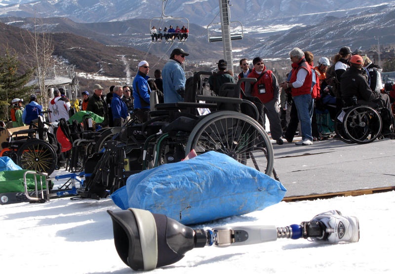 Abandoned Wheelchairs Symbolize Disabled Veterans' Triumph at Winter Sports Clinic