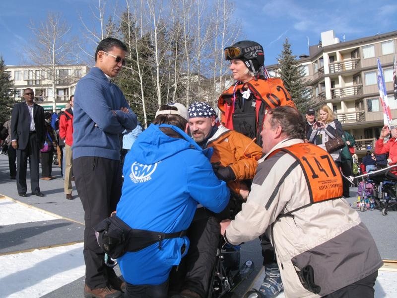 Shinseki Visits Disabled Veterans at Winter Sports Clinic