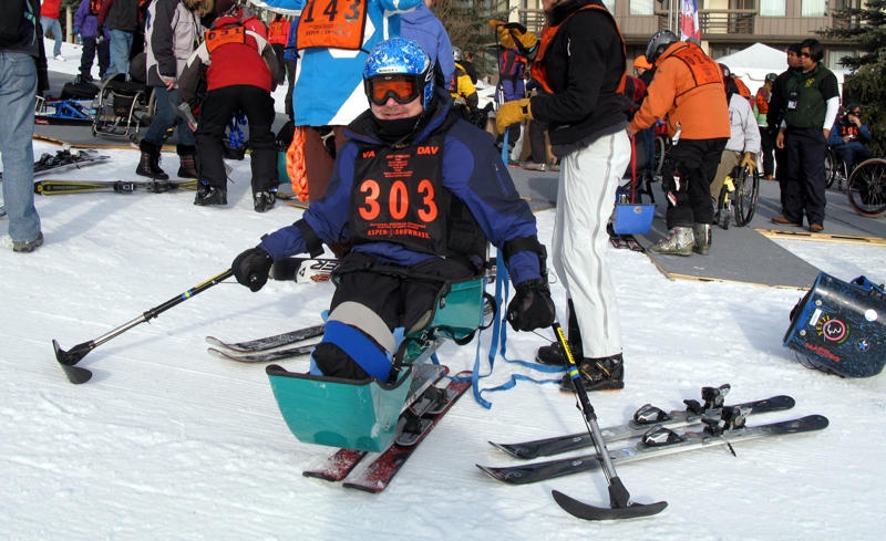 Disabled Veteran Hits the Slopes at Winter Sports Clinic