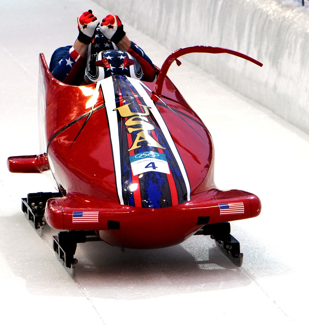 Rzepka Tucks in Behind Rohbock in Olympic Bobsled Event