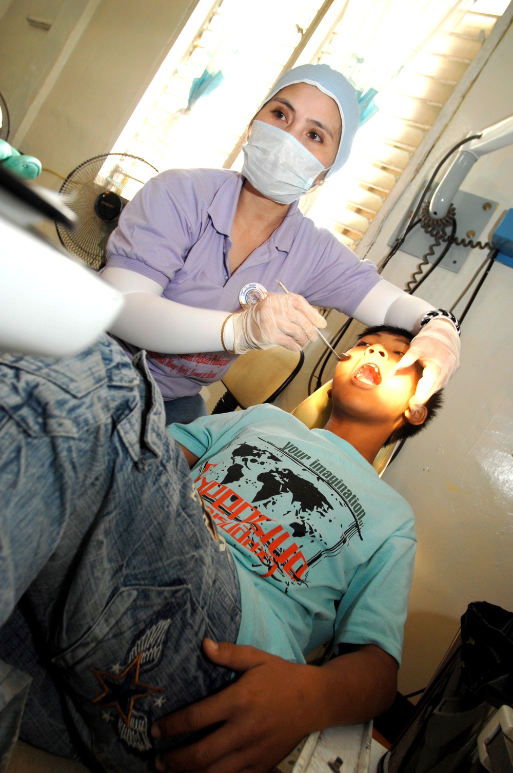 U.S. Troops Support Free Dental Care for Philippine Youth