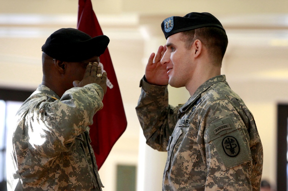 Blind Army Captain Assumes Command at West Point