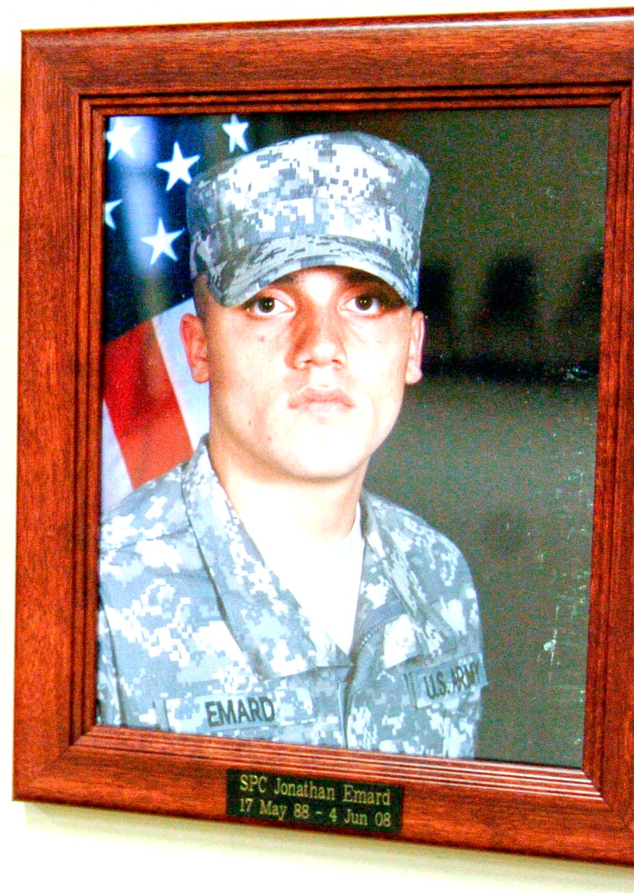 Fallen Soldier's Photo Honors Memory at Fort Hood Memorial