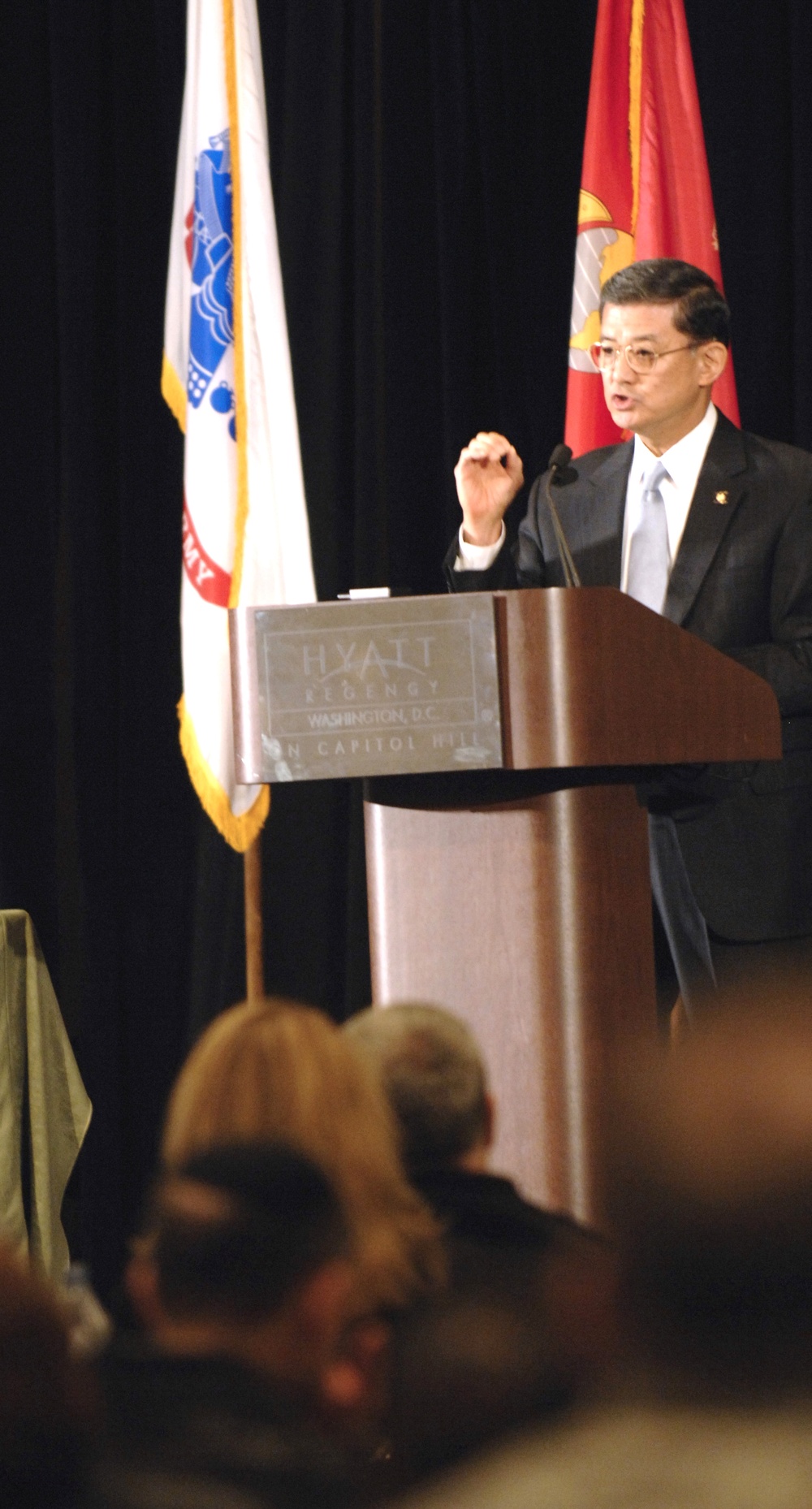 Shinseki Addresses Suicide Prevention at DoD/VA Conference