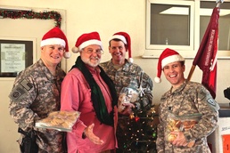 Army Leaders Spread Holiday Cheer at Bagram Airfield
