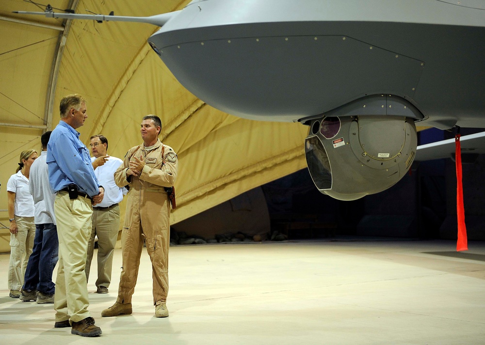 Deputy Defense Secretary Discusses Drone Assets with Air Force Officer in Afghanistan