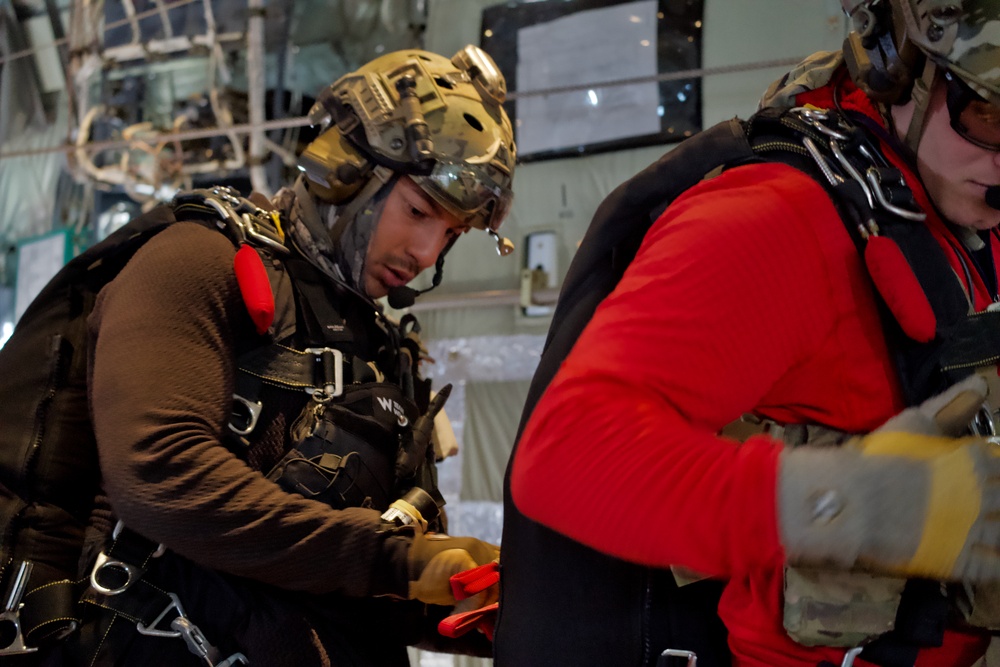 Ready to Jump: 212th RQS Hones Skills Through Rigorous Practice